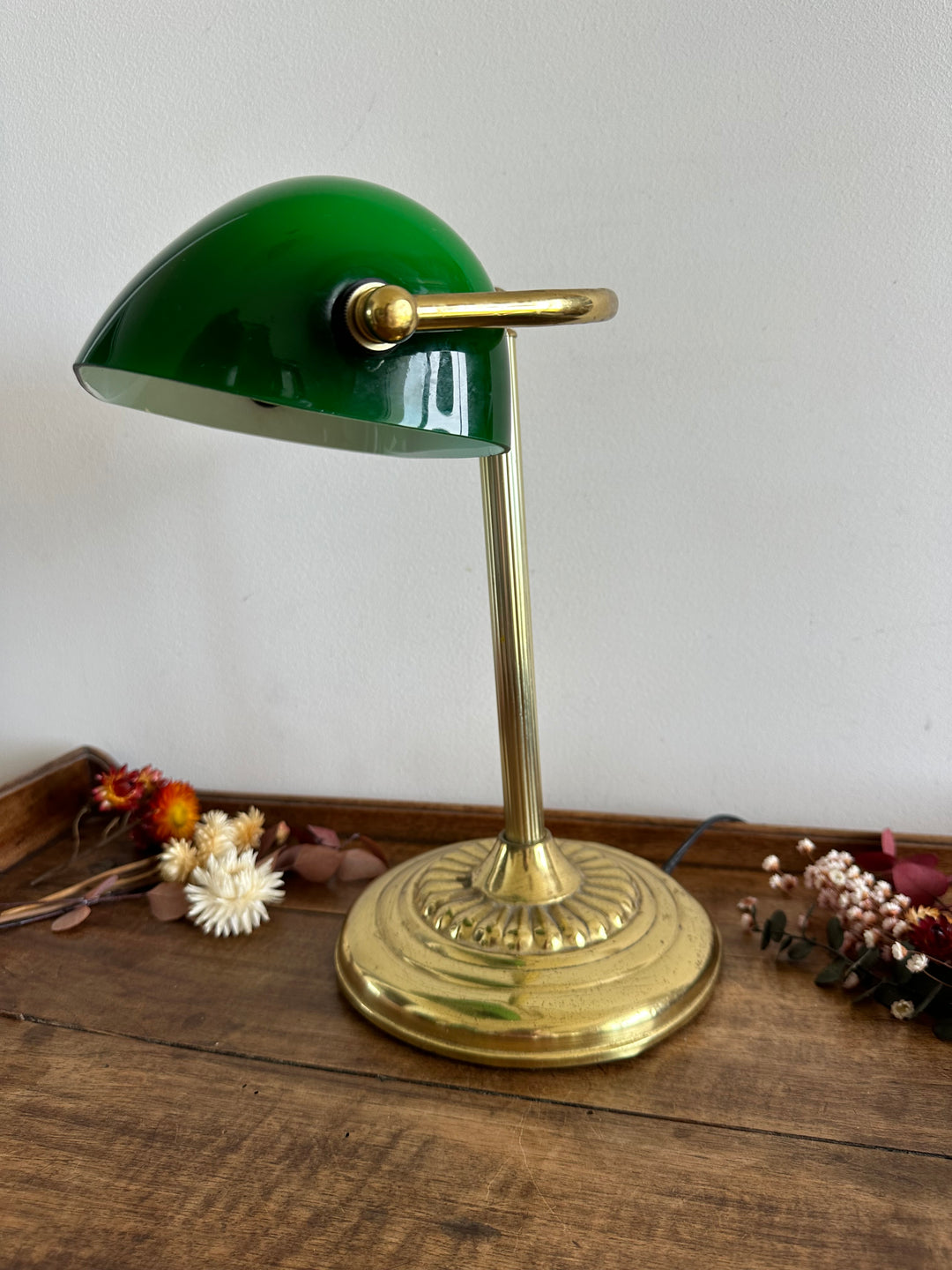 Lampe de notaire métal doré opaline verte