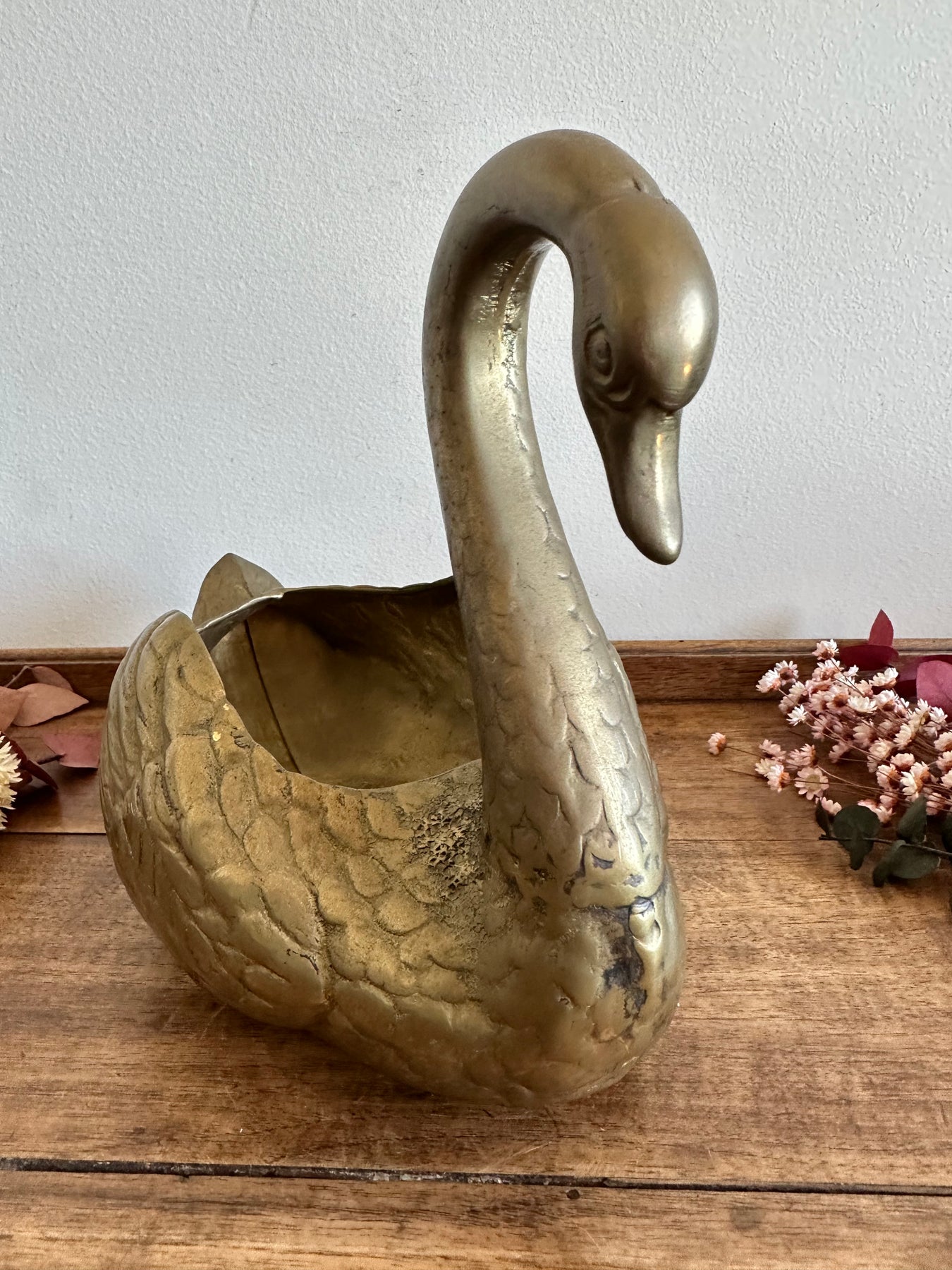 Jardinière en laiton en forme de cygne - En vente sur France Jardinière en laiton en forme de cygne - En vente sur France