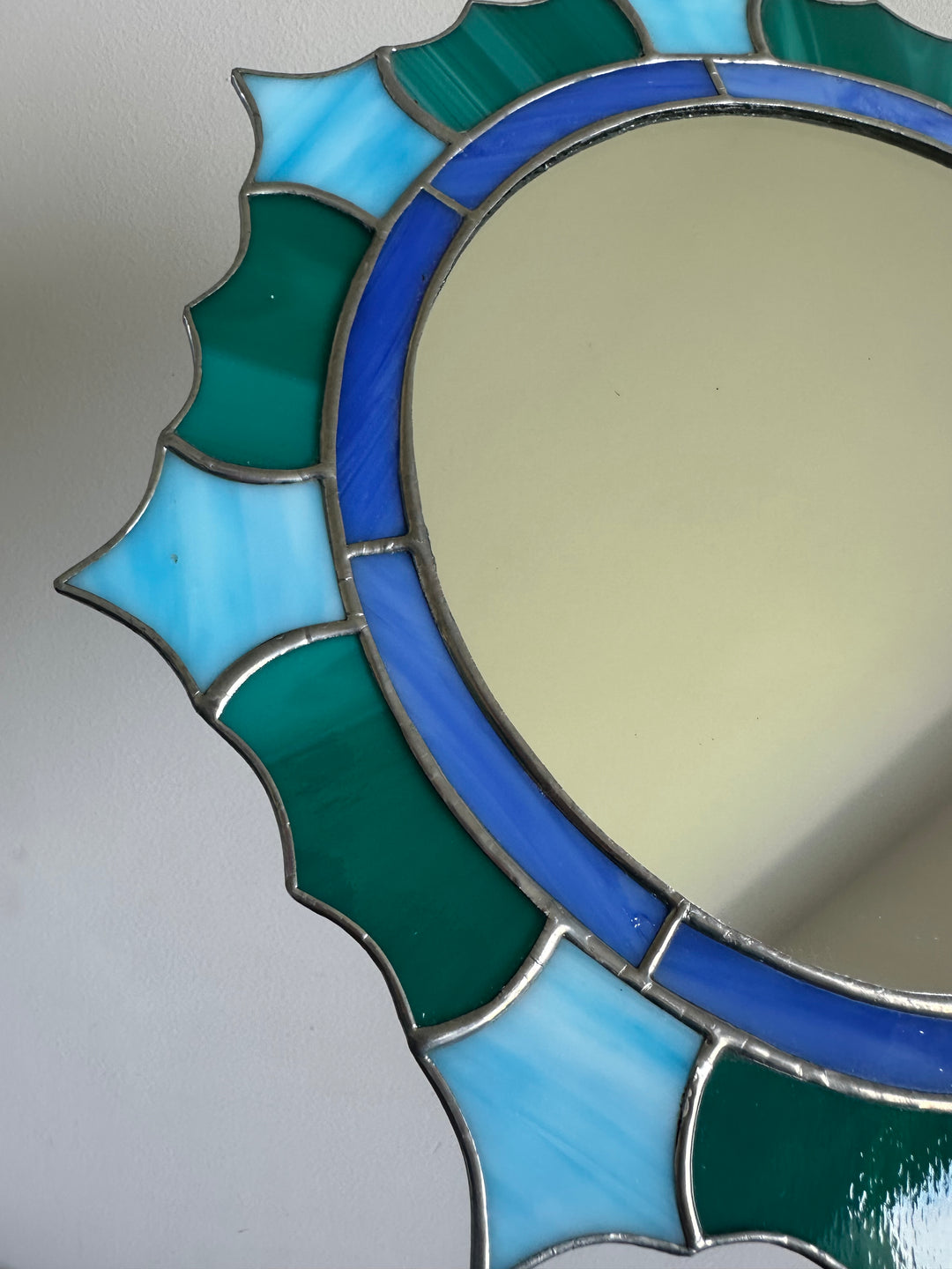 Miroir vitraux soudés bleus et verts