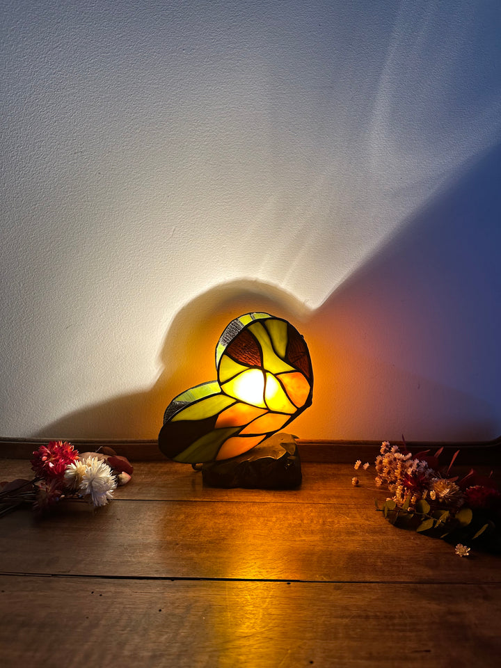 Lampe de chevet papillon en pâte de verre