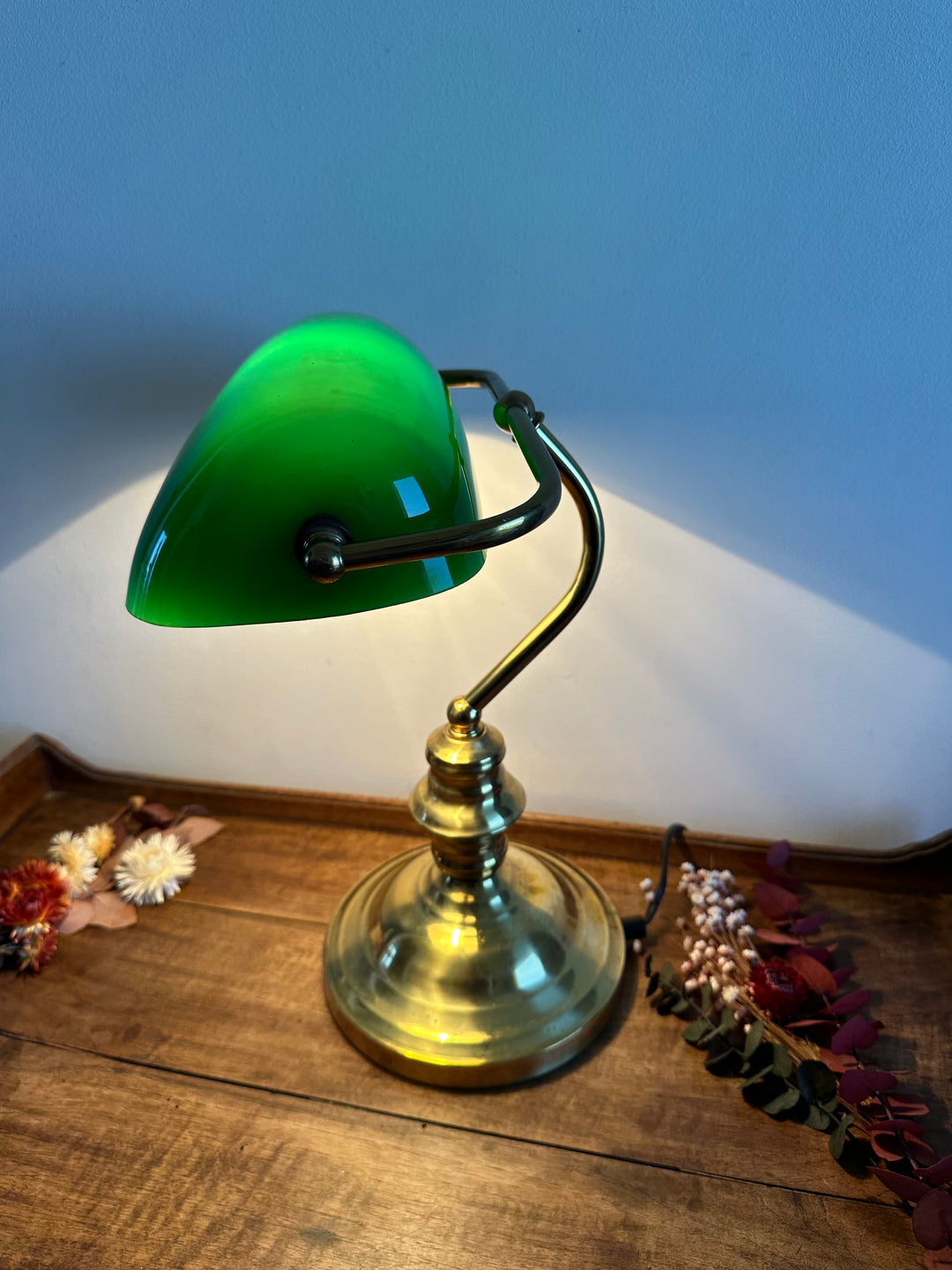 Lampe de notaire opaline verte années 90