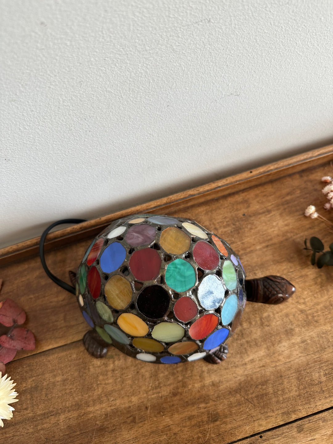 Lampe de table tortue multicolore style Tiffany