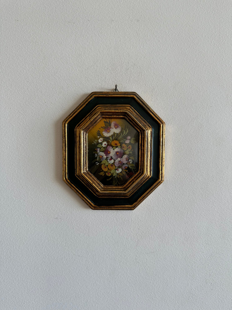 Peinture florale sous verre bombée cadre octogonale vert et or