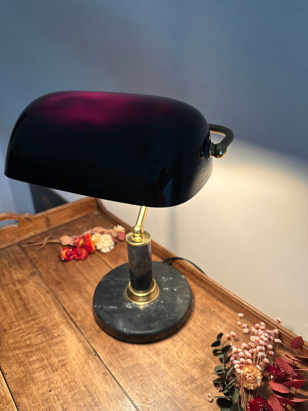 Lampe de notaire en opaline et marbre