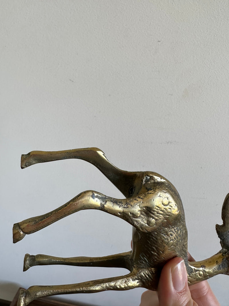 Cerf et biche en bronze