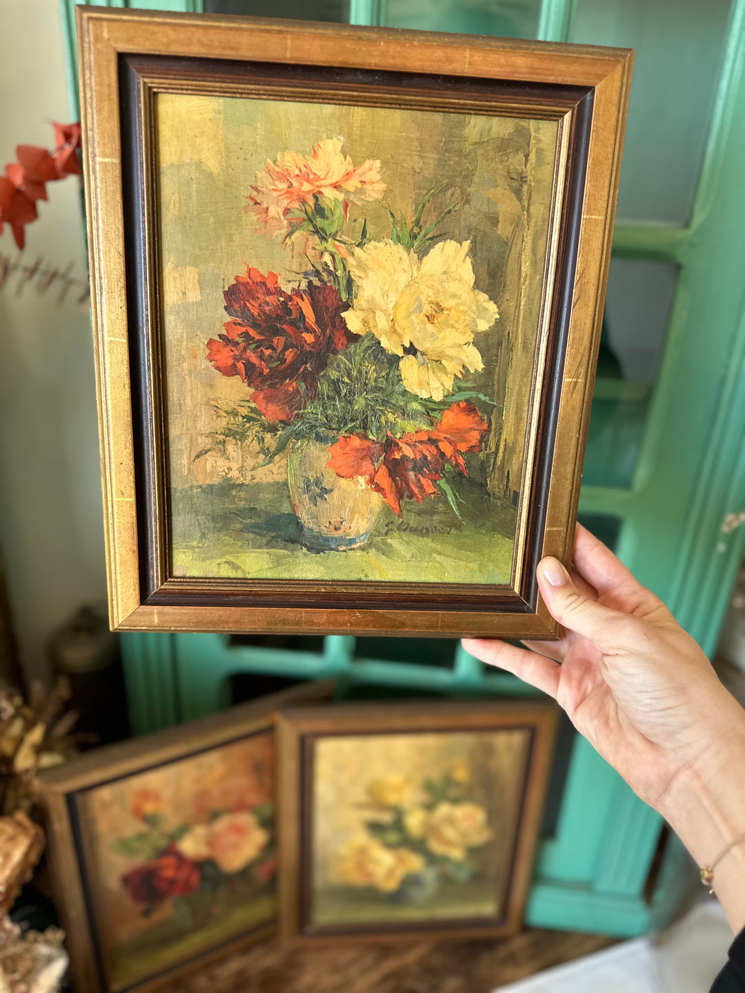 Peintures florales signées encadrées années 80