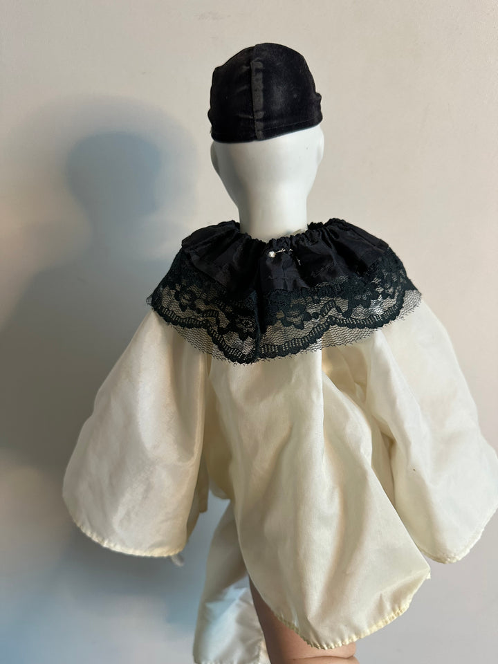 Poupée Pierrot. Tête, bras et jambes en porcelaine - Décoration Poupée Pierrot. Tête, bras et jambes en porcelaine - Décoration