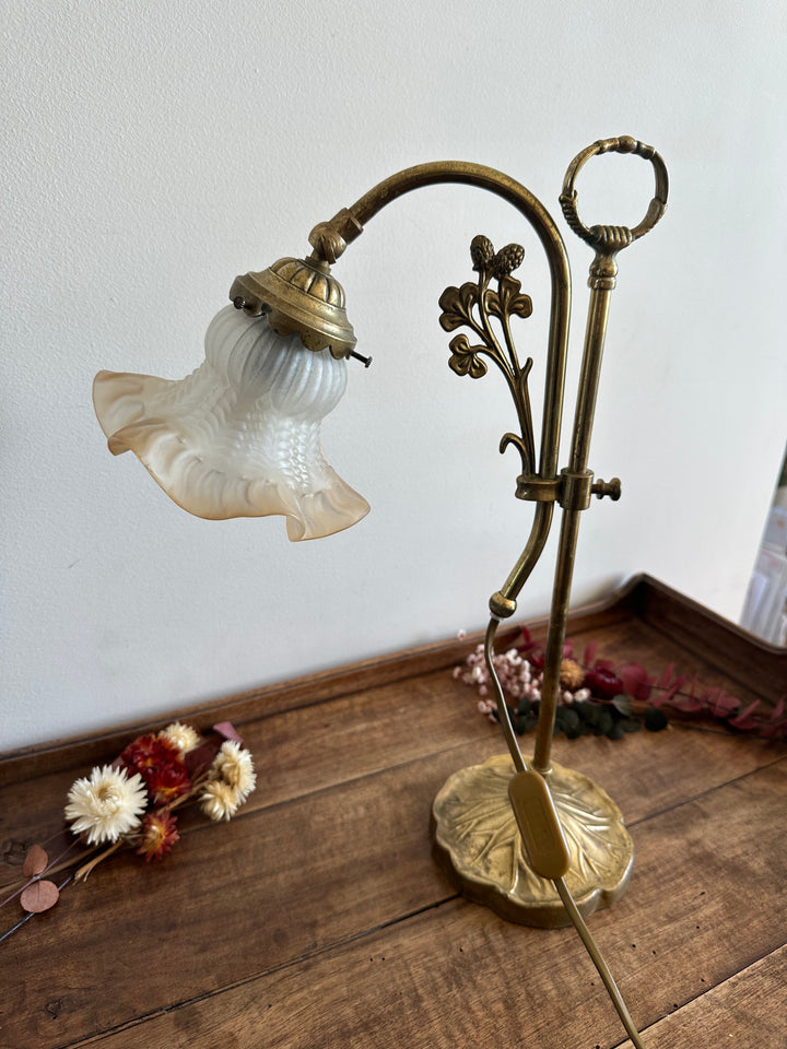 Lampe de bureau style art nouveau globe tulipe