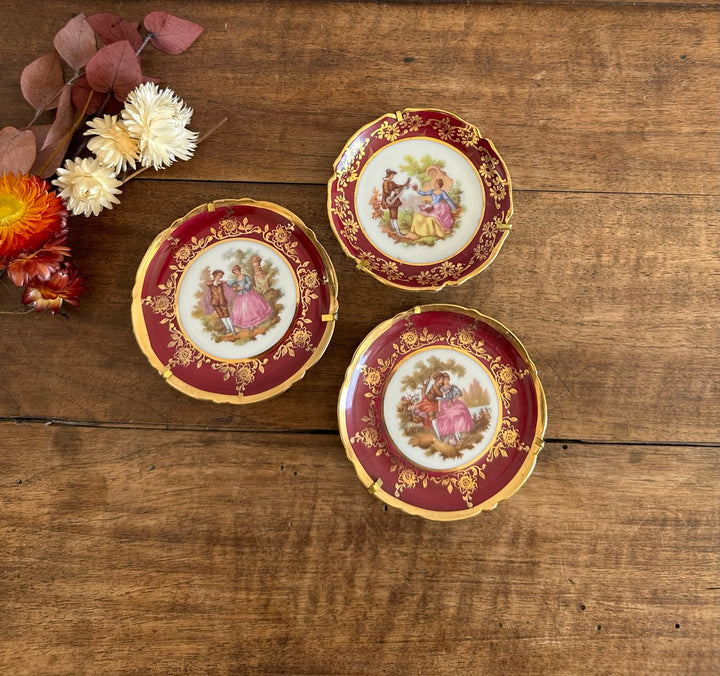 Assiettes miniatures en porcelaine de Limoges