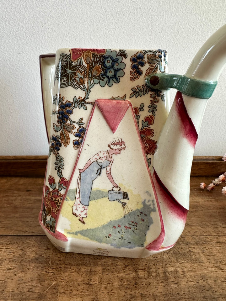 Théière en porcelaine début XX ème