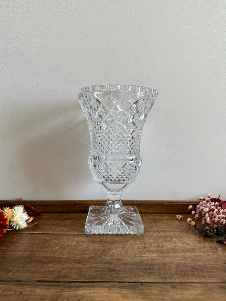 Vase medicis en cristal ciselé