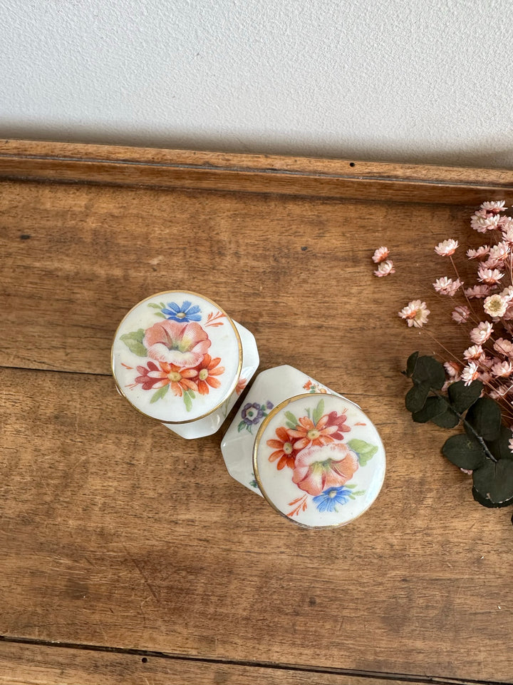 Flacons à parfum en porcelaine de Limoges