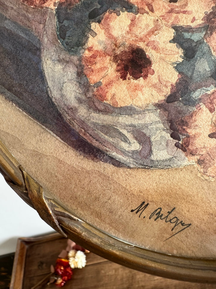 Peinture fleurs roses pâles signée dans cadre ovale en bois début XXème