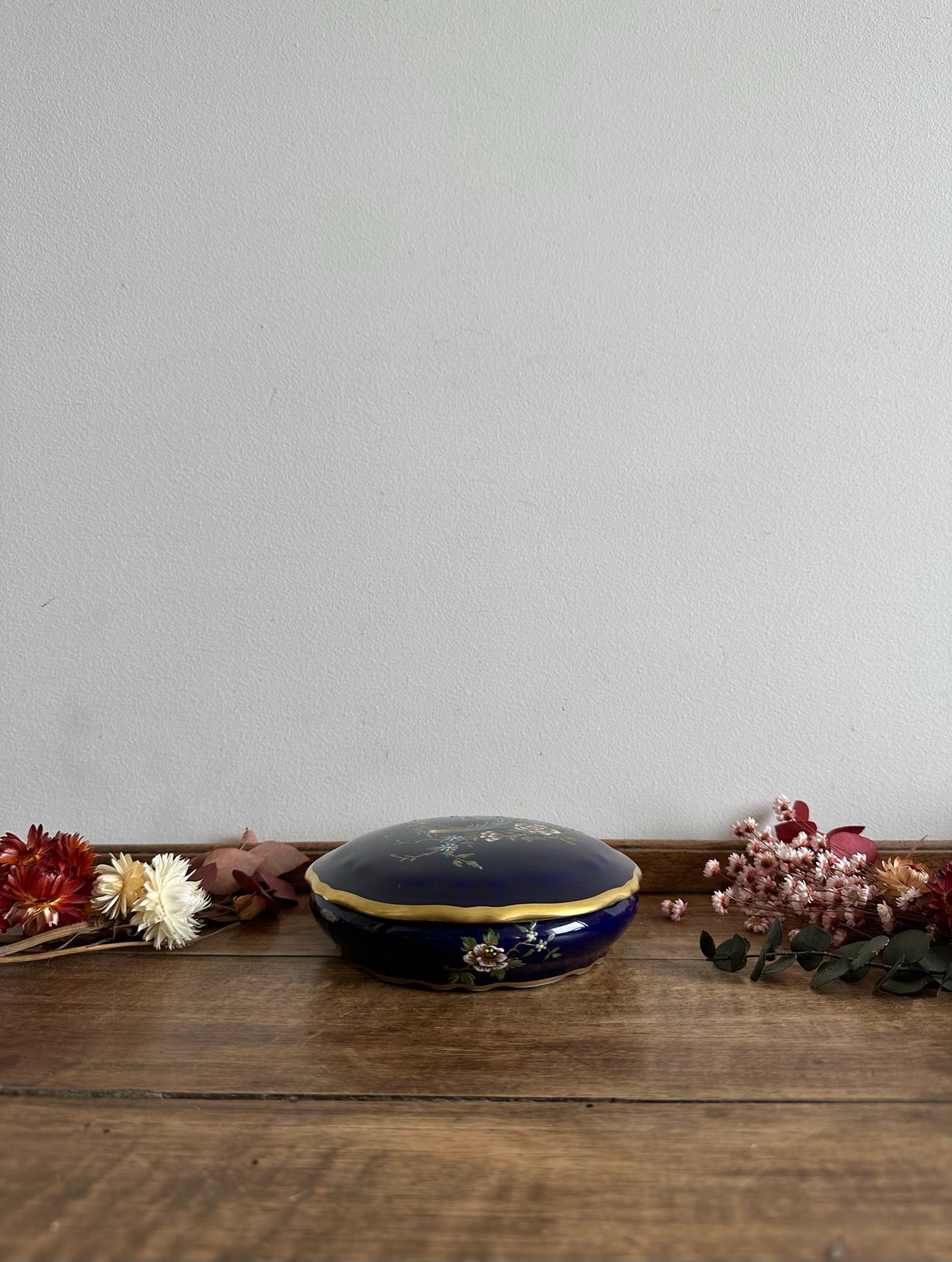 Boîte à Bijoux En Porcelaine De Limoges – Motif Floral Bleu – Vintage – Parfait état