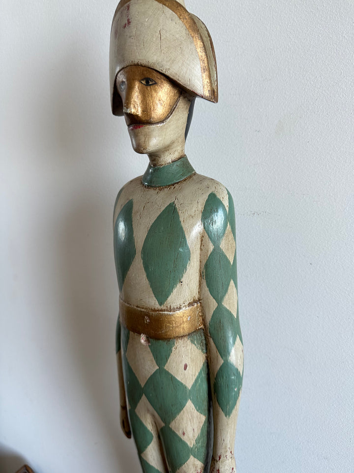 Arlequin de la comedia del' Arte en bois