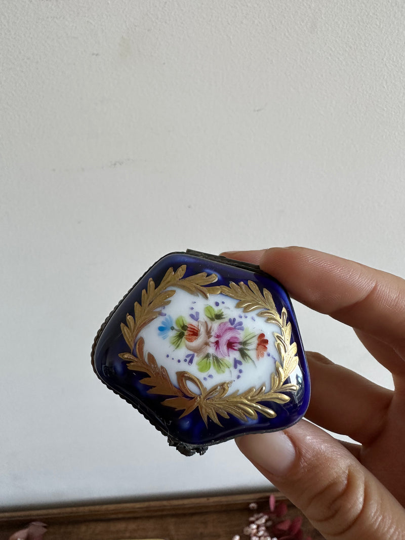 Broche des années 1940 - France Broche des années 1940 - France