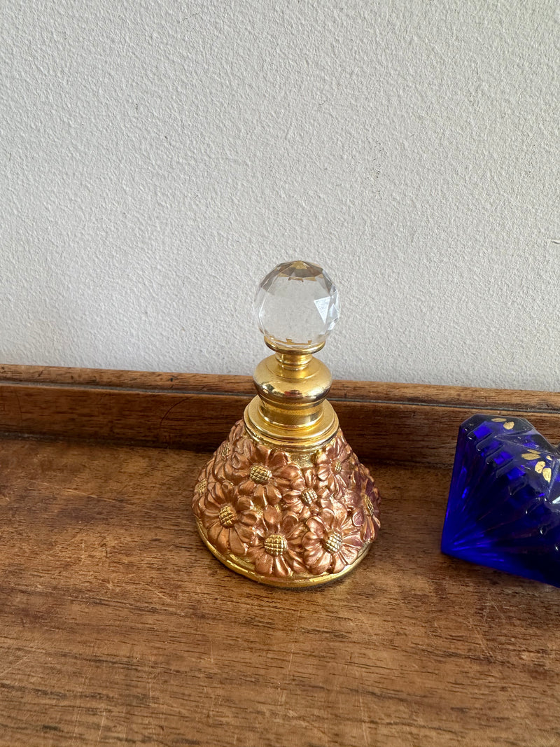 Pendentif Vintage Métal Doré – Bijou Ancien Pour Collection Ou Cadeau