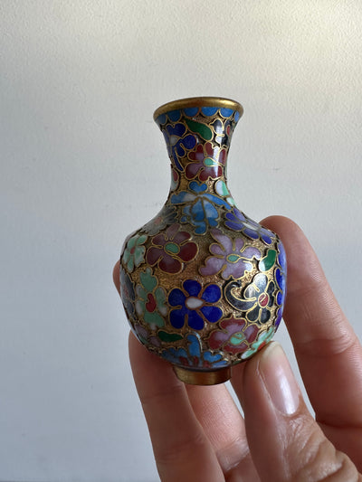 Vase en bronze cloisonné