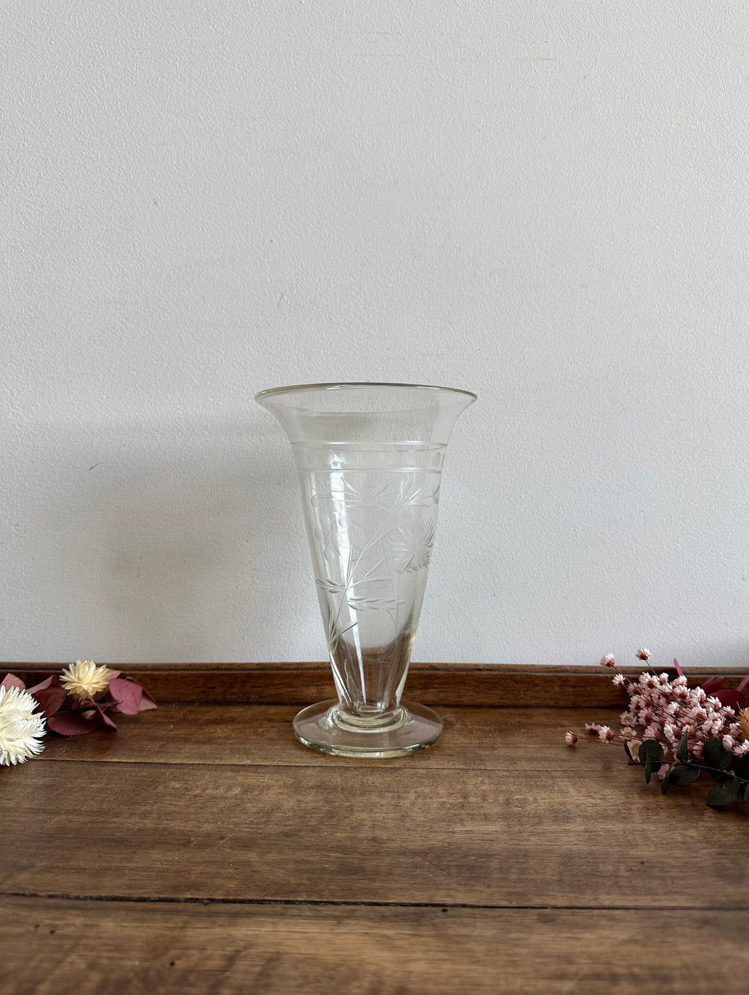 Vase en cristal gravé années 1930