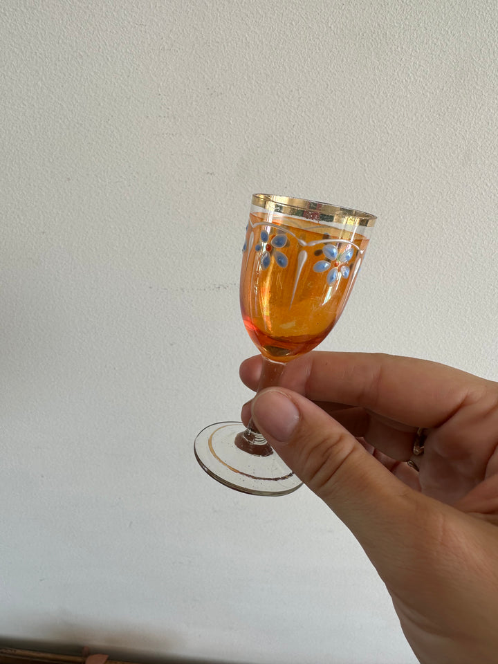 Verres à liqueur sur pied décorés main