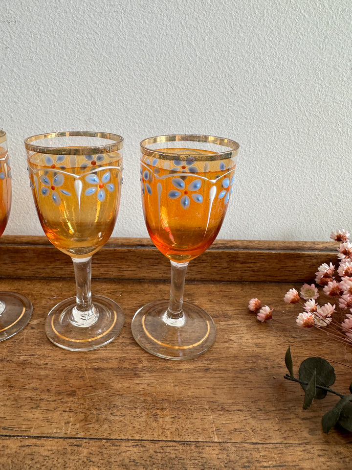 Verres à liqueur sur pied décorés main