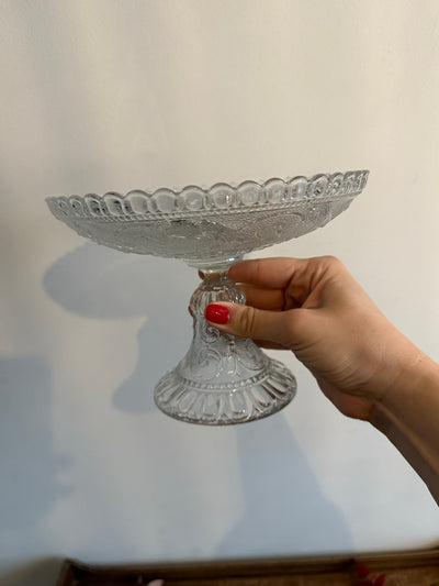 Compotier en verre moulé bordures dentelées