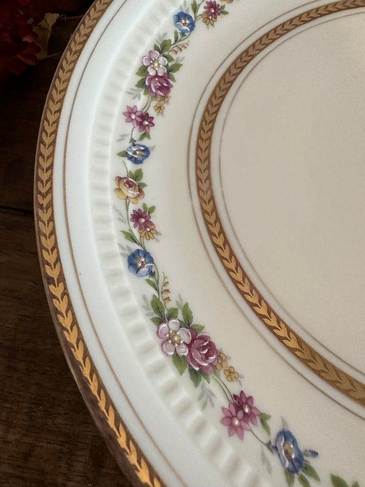 Présentoir en porcelaine de limoges frise fleurie