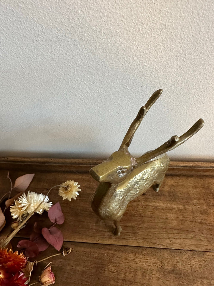 Cerf et biche en laiton doré