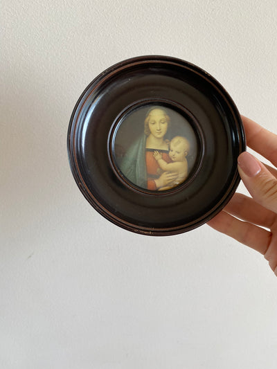 Médaillon rond la vierge et l'enfant cadre couleur ébène en bois