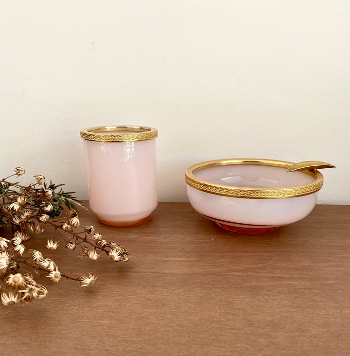 Ensemble cendrier en opaline rose