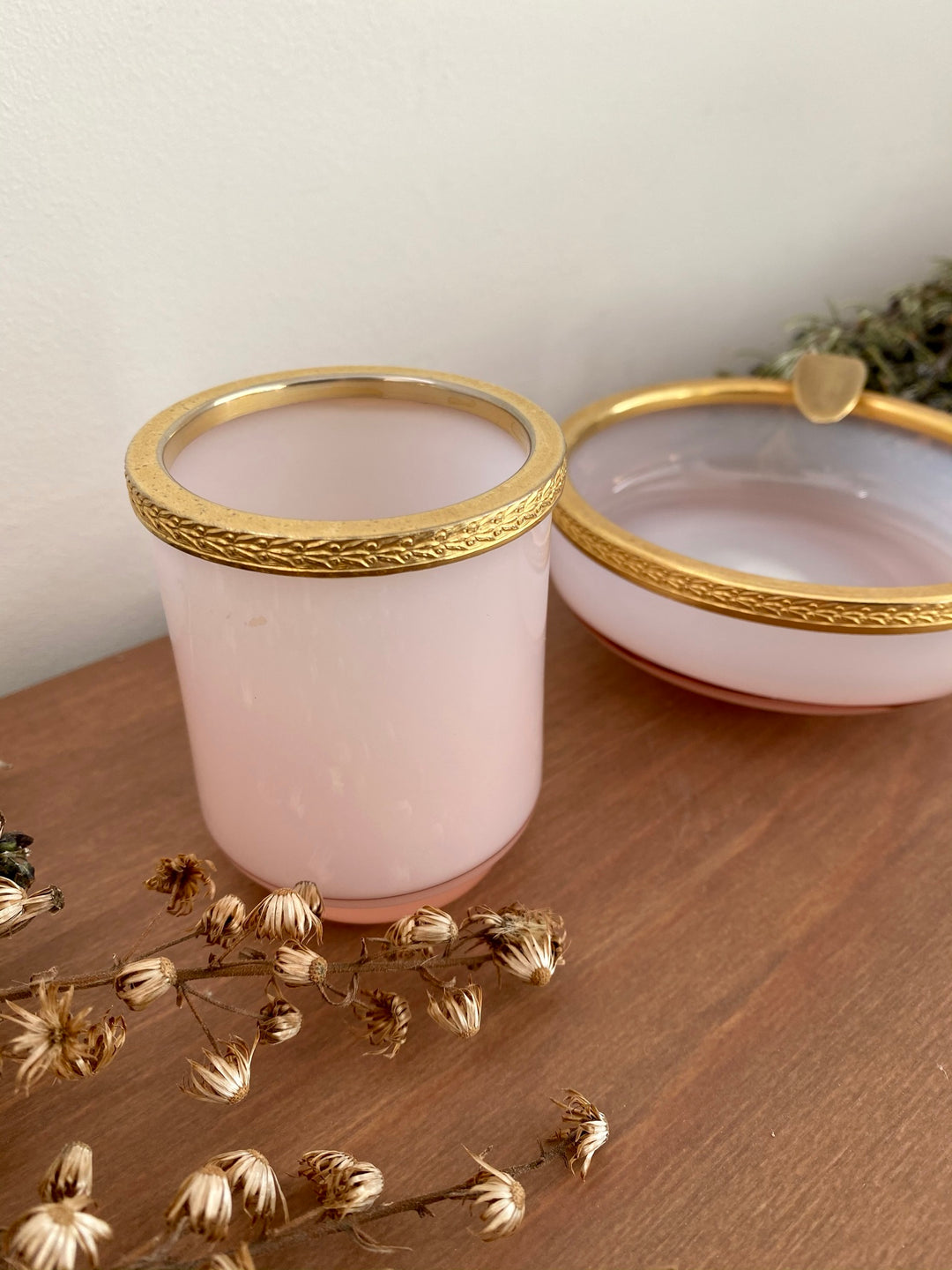 Ensemble cendrier en opaline rose