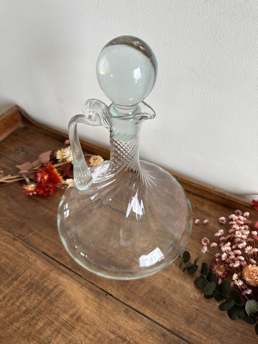 Carafe à vin décanteur en verre moulé