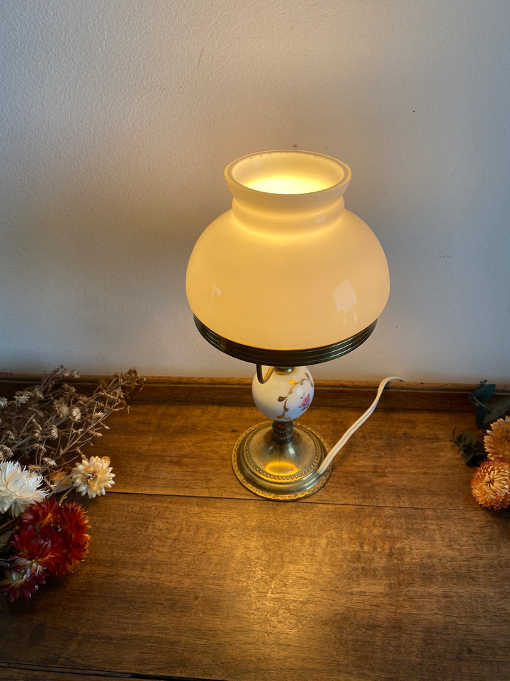 Lampe porcelaine laiton et opaline