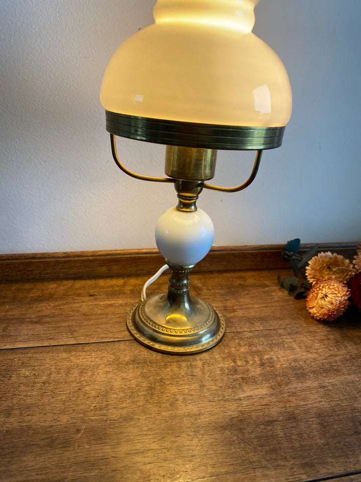 Lampe porcelaine laiton et opaline