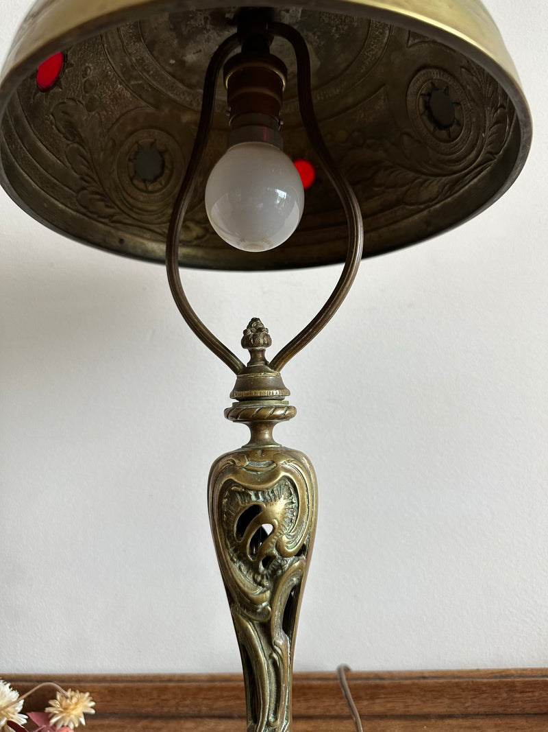 Lampe parisienne en laiton cabochons jeunes filles