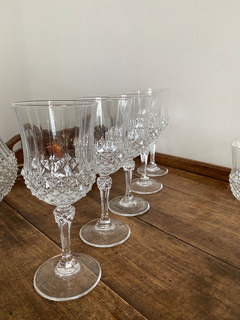 Verres en cristal décoration en pointes de diamants