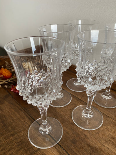 Verres en cristal décoration en pointes de diamants