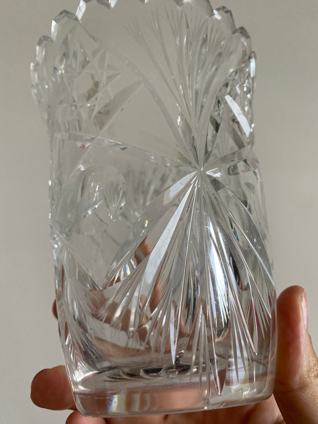 Vase en cristal ciselé