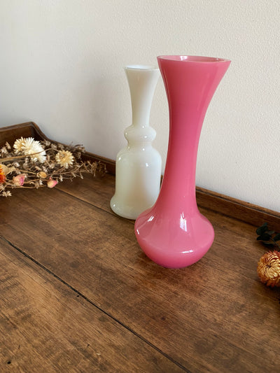 Vase en opaline soliflor rose