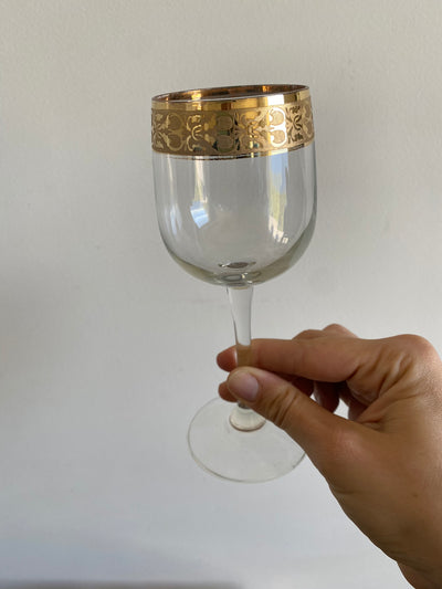 Verres dorés sur piedsfabrication italienne