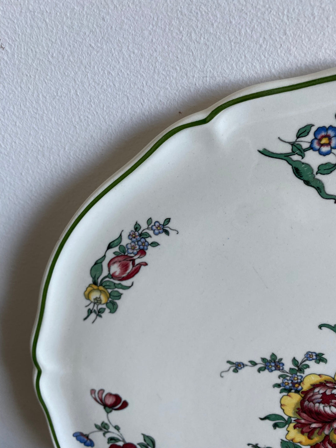 Plat de service Villeroy & Boch fleurs vertes rouges et jaunes