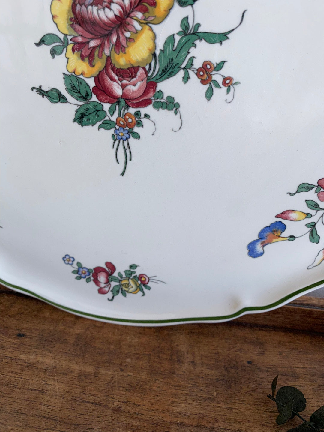 Plat de service Villeroy & Boch fleurs vertes rouges et jaunes