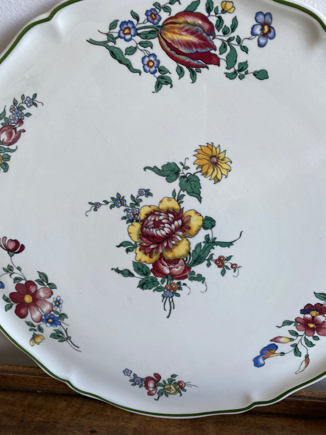 Plat de service Villeroy & Boch fleurs vertes rouges et jaunes