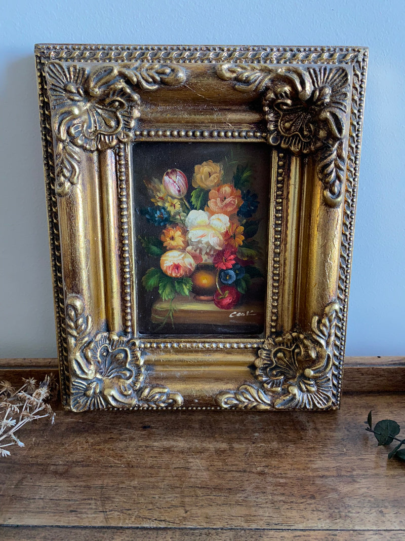 Peinture bouquet de fleurs dans cadre baroque doré