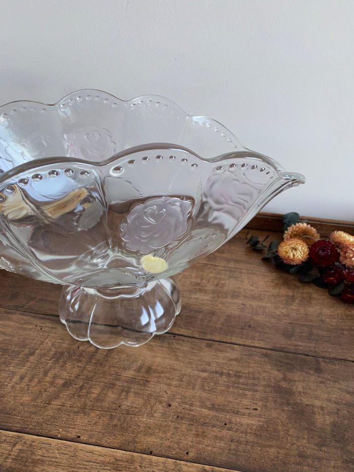 Corbeille de fruits en cristal de bohème motifs roses en verre givré