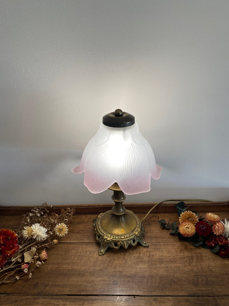 Lampe de chevet socle en laiton et abat jour fleur