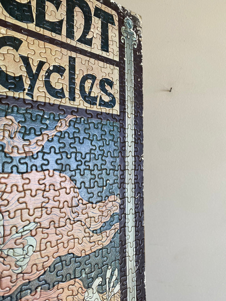 Puzzle American crescent cycles 1979