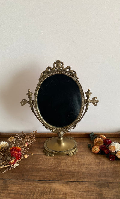 Miroir psyché sur pied en laiton doré