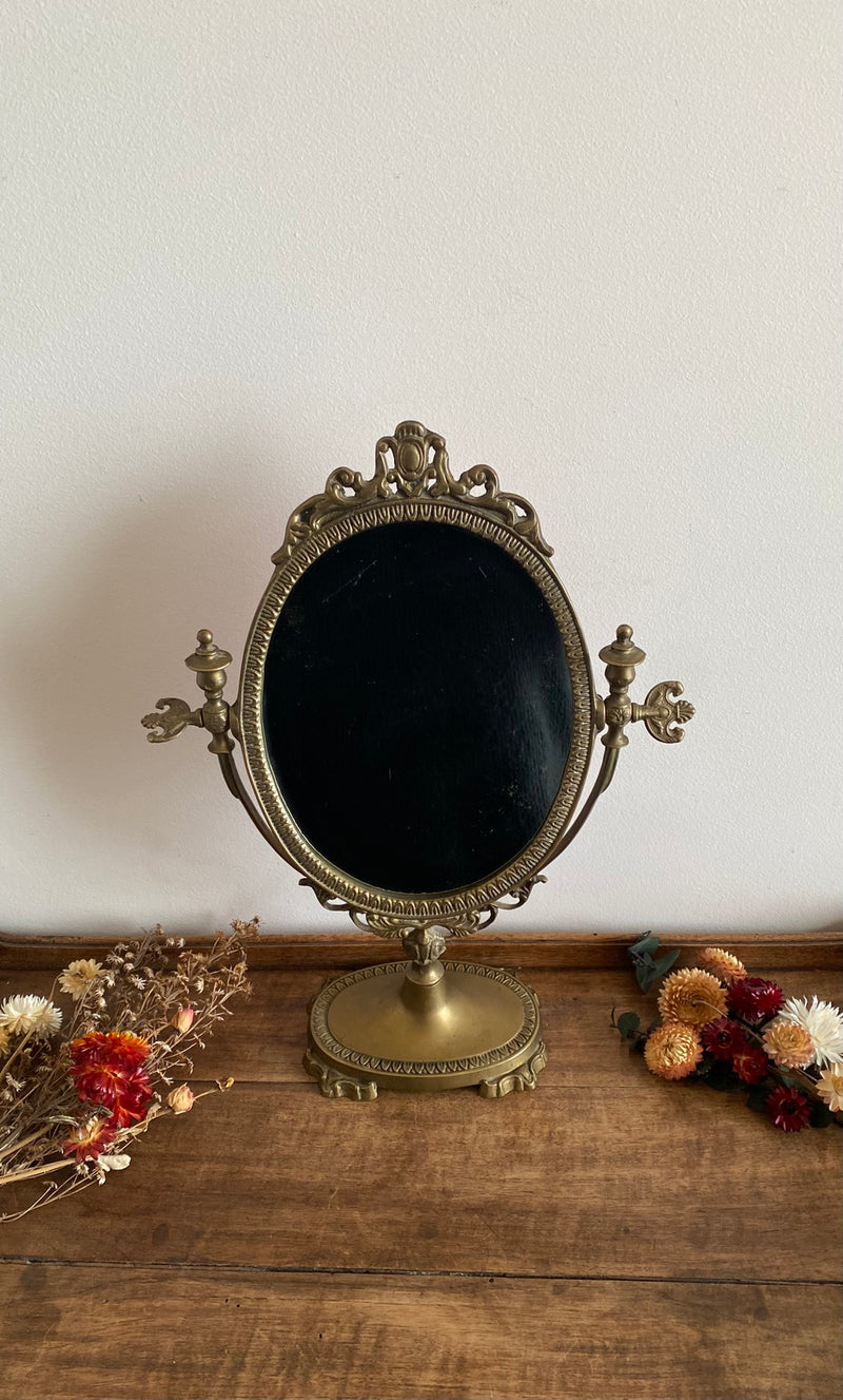 Miroir psyché sur pied en laiton doré