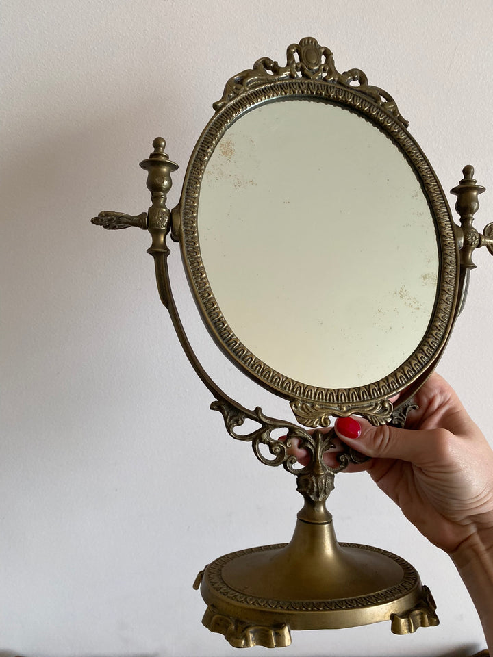 Miroir psyché sur pied en laiton doré